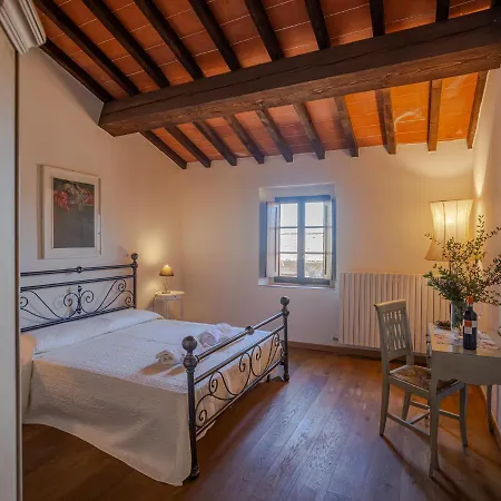 La Torre - Fattoria Di Larniano Bed & Breakfast